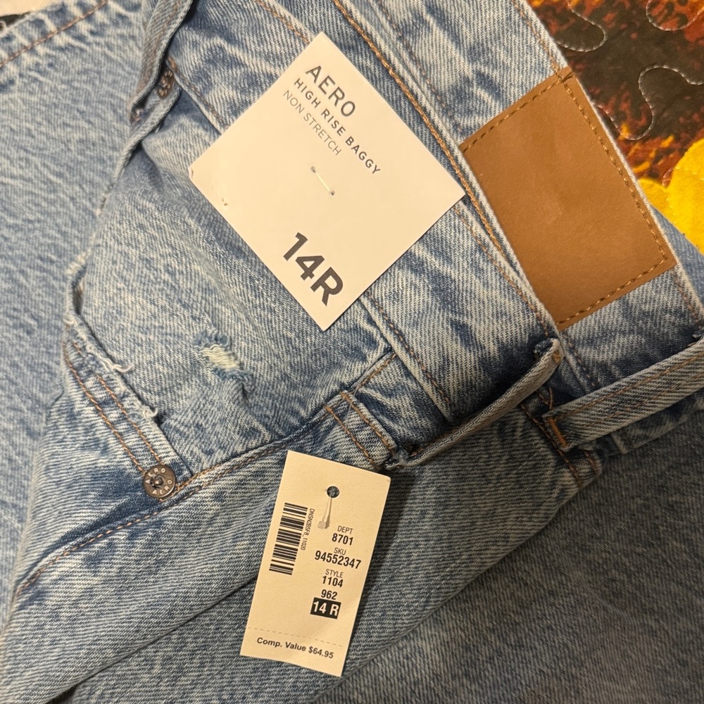 Aero High Rise Baggy Jeans